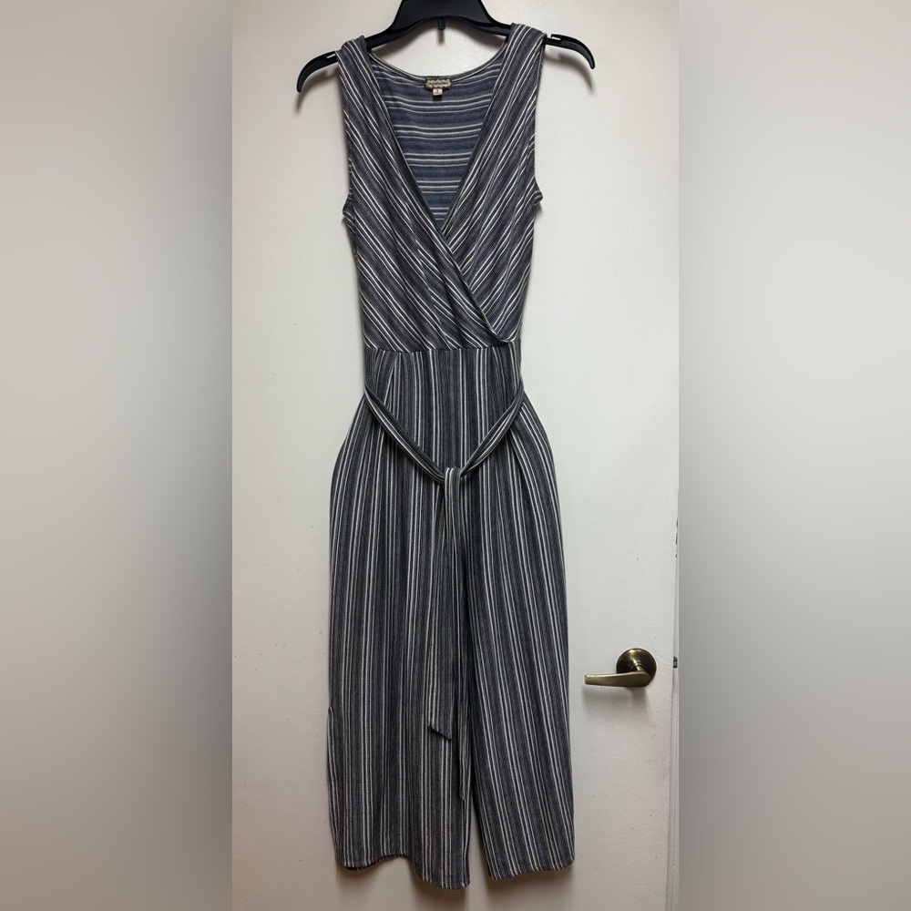 Eyeshadow® Blue & White Striped Romper – Waist Tie & Split Legs / Small